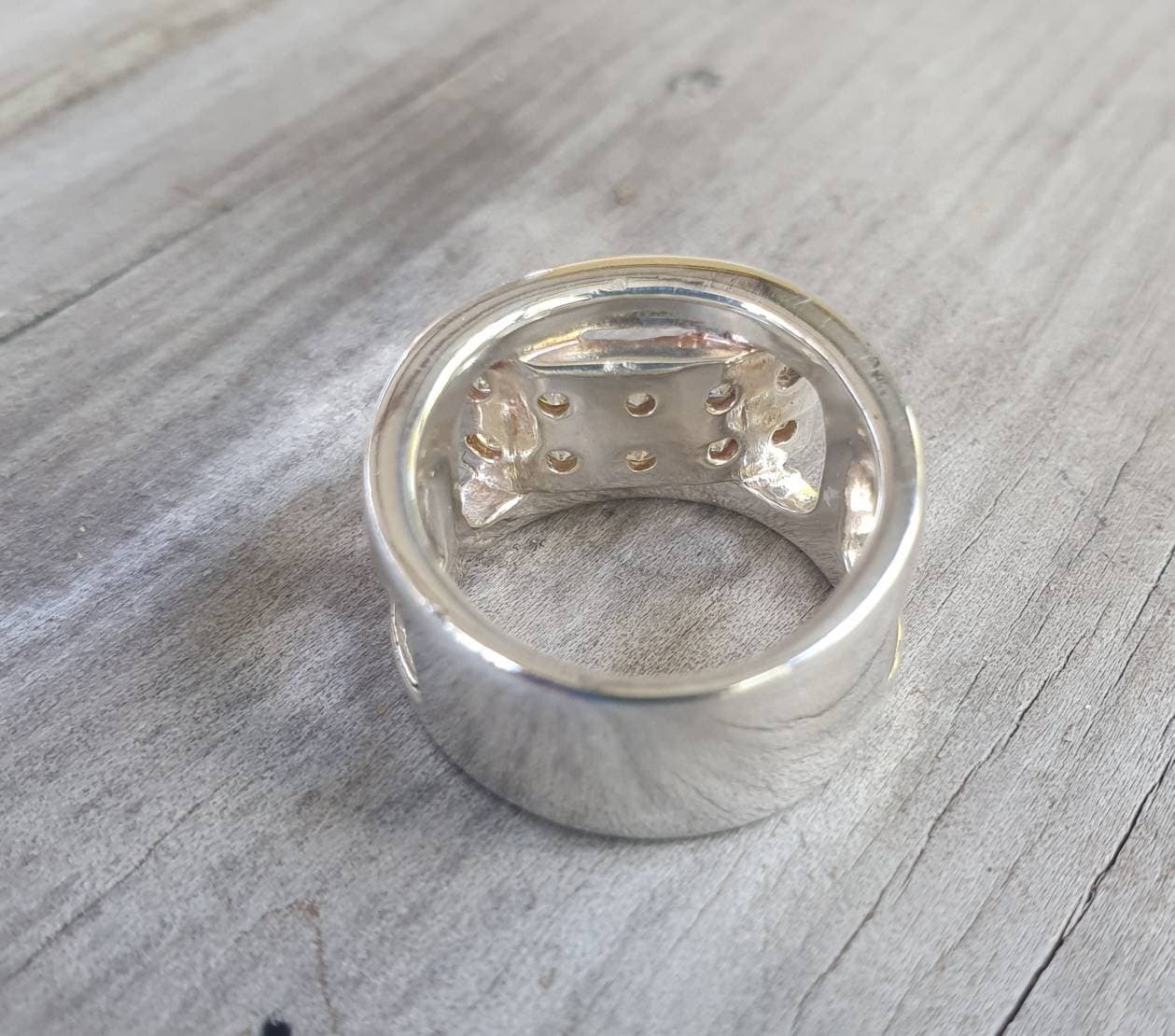 Wide Silver ring,cubic zirconia ring,cz,sterling silver,modern bling,wedding dress ring,bling stone ring,