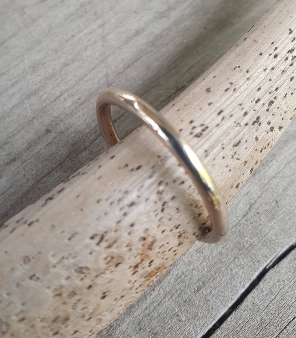 gold halo band,9k gold,1.5mm round,Stacker ring,solid gold not plated,thin plain gold band,fine and dainty,boho,pinkie ring