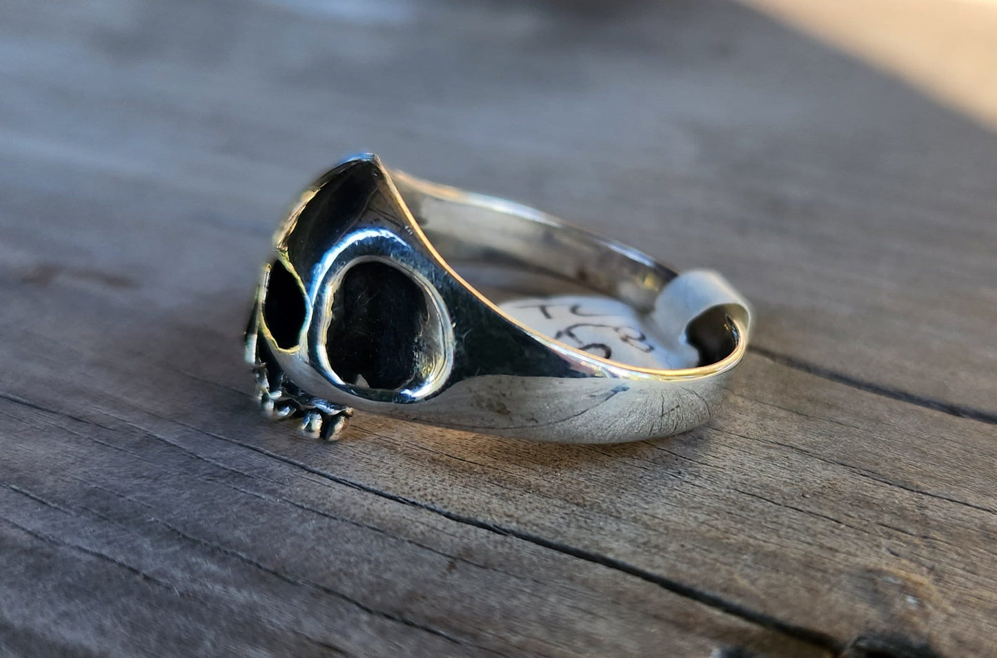 Small skull ring,sterling silver, signet,solid skull, steampunk, gothic ,punk,women's skull,skull pinkie,handmade,boho,hipster,rockabilly