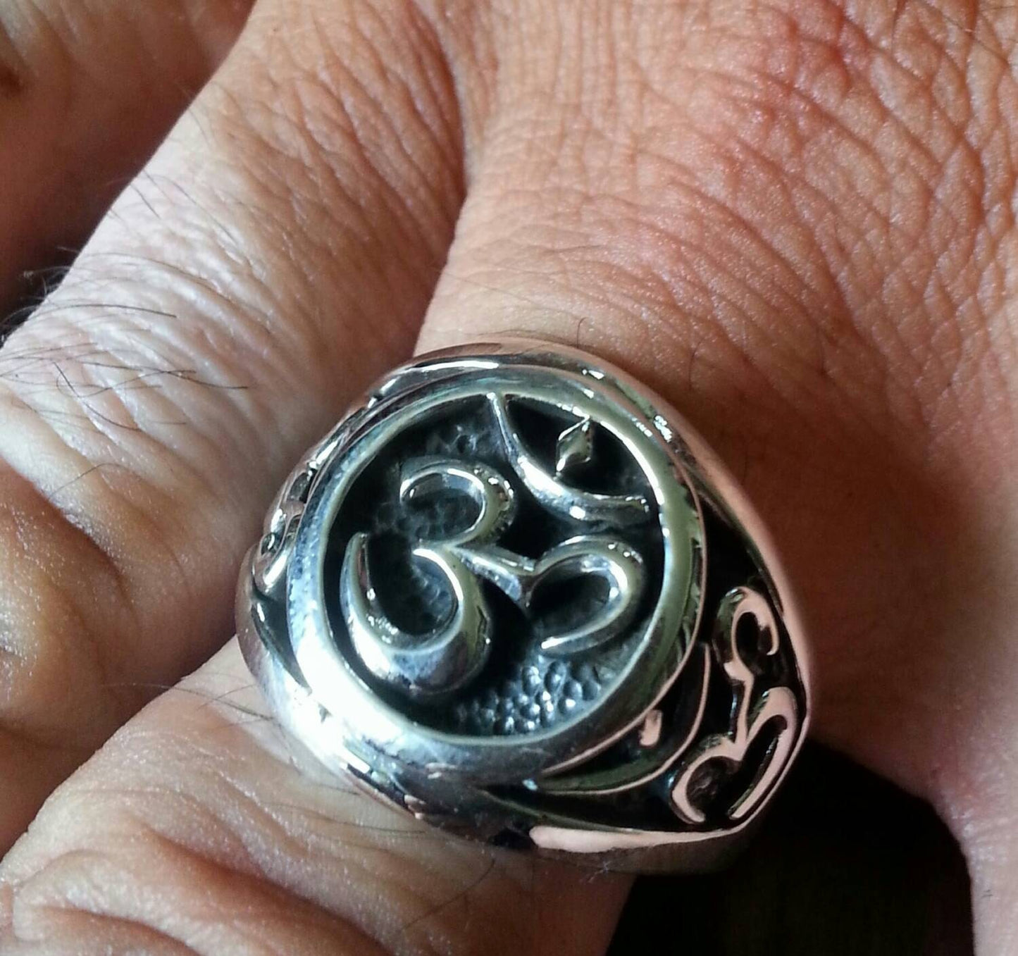 OM ring,sterling silver,mans ring,signet,yoga,spiritual,boho,divine,new age,budda,Hindi,handmade,hippy,made to order,indian symbol,