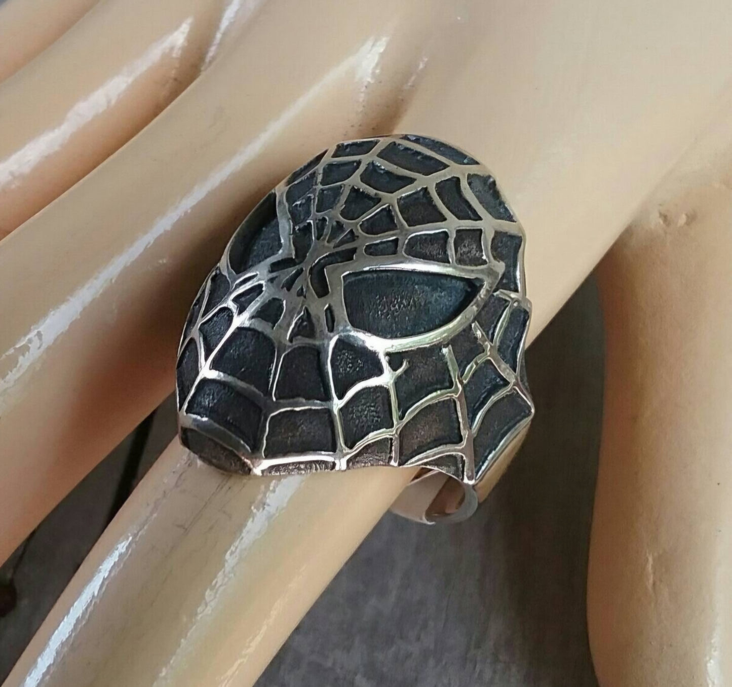 Spiderman ring,sterling silver, spiderman face, large comic,marvel, super heros,