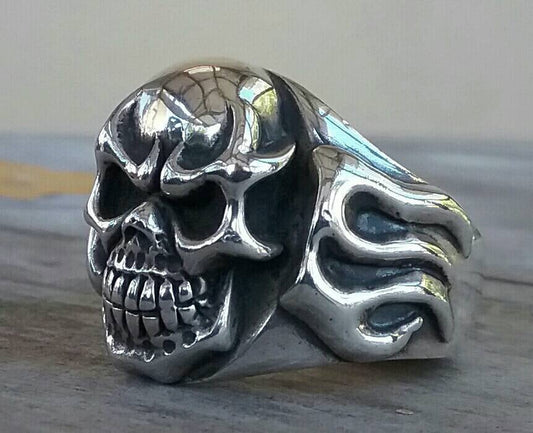 Skull flame ring.925 flame signet solid sterling silver,chunky,kustom kulture muscle car,gothic, punk,heavy,hipster
