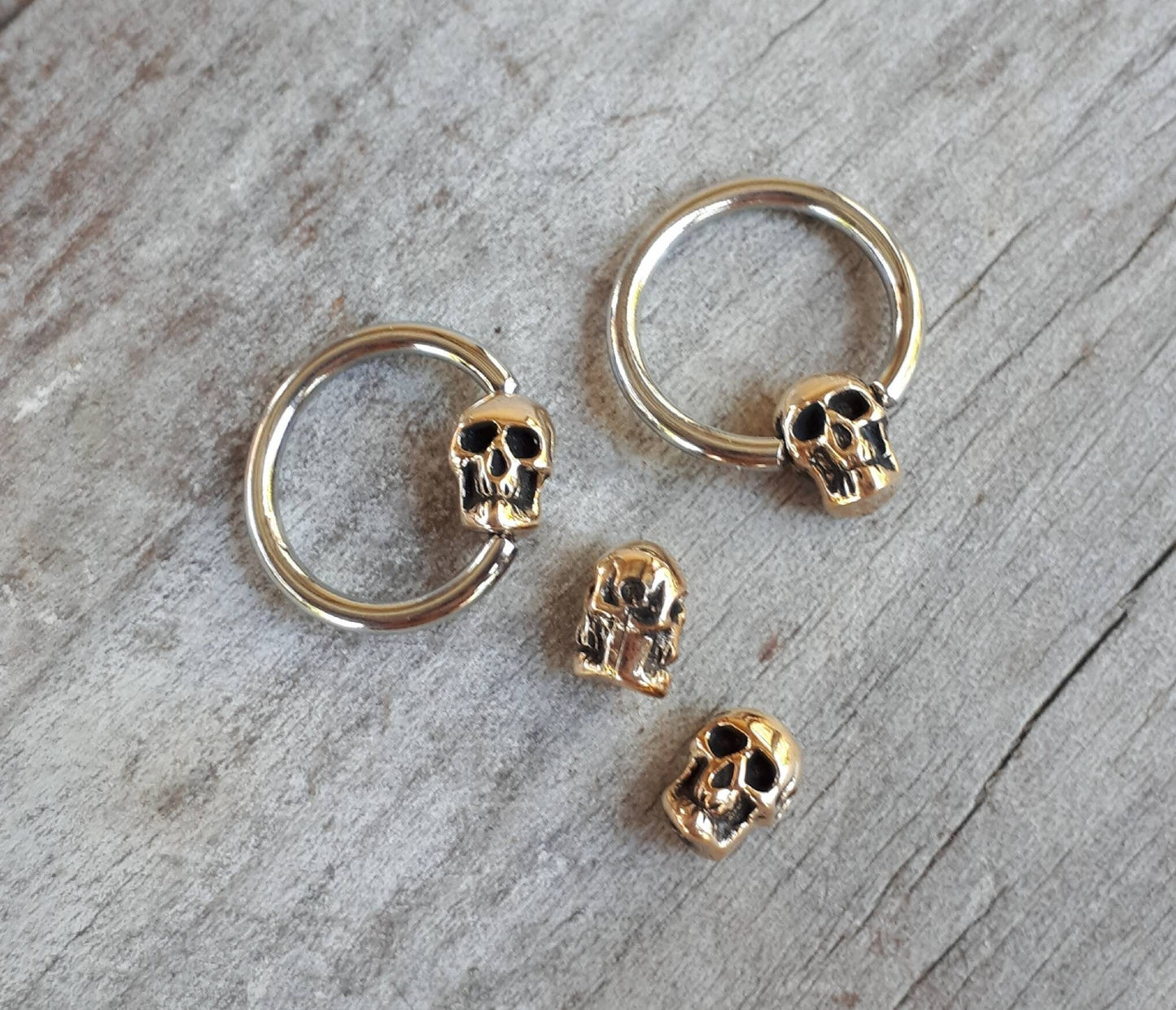 9k Gold skull earring,captive skull bead,9ct gold skull bcr,skull nipple ring,skull belly ring,skull,gold skull sleeper,pirate,captive bead,
