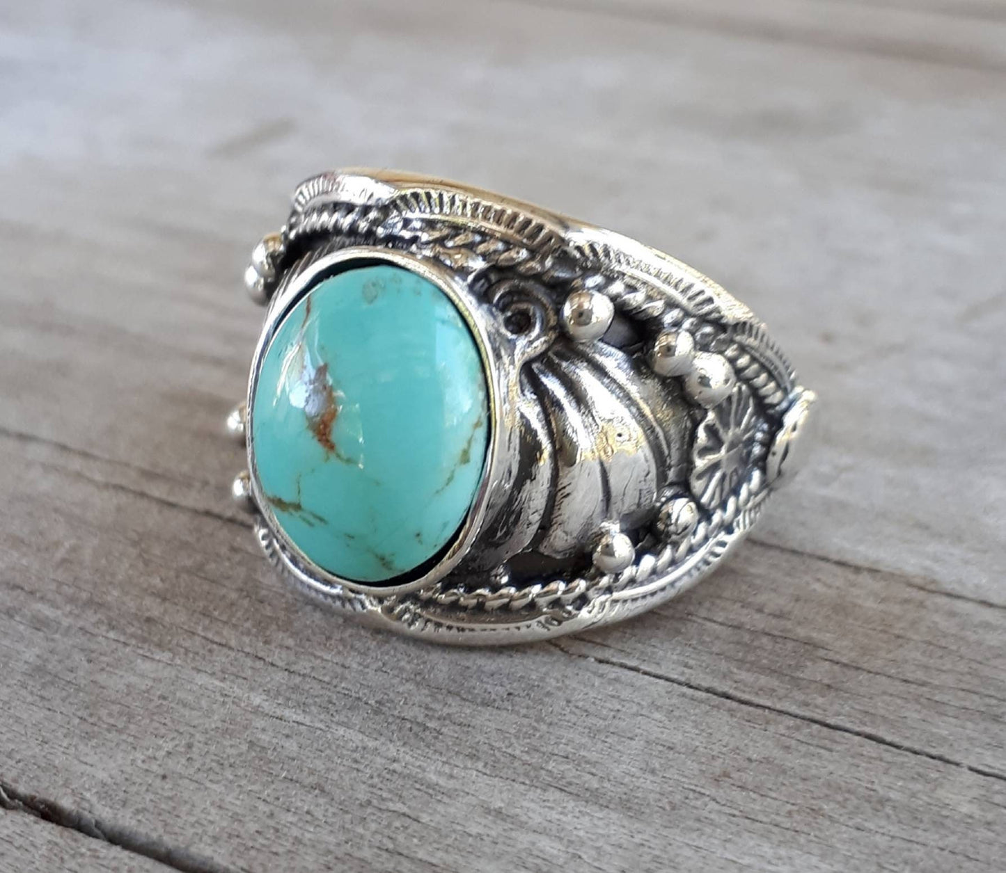 Turquoise ring,sterling silver, Navajo,Indian style,handmade, wedding,hipster,gemstone,boho,hippy,gypsy,men's fashion,man's stone ring