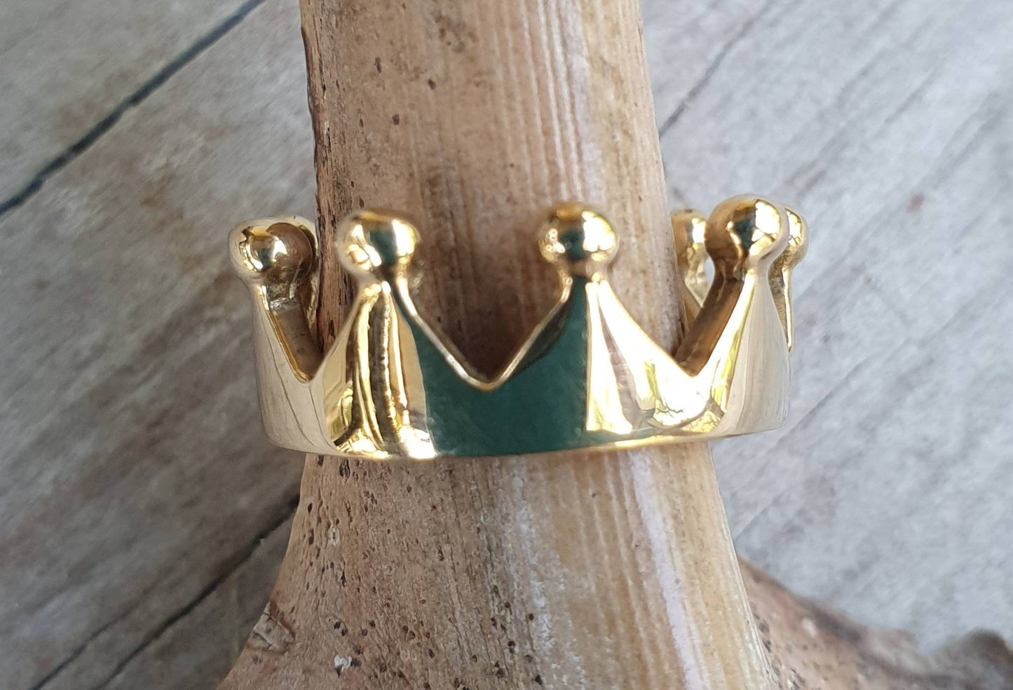 9k Gold crown ring,solid 9ct gold,small,chunky ring,pinkie ring,rockabilly,boho style,