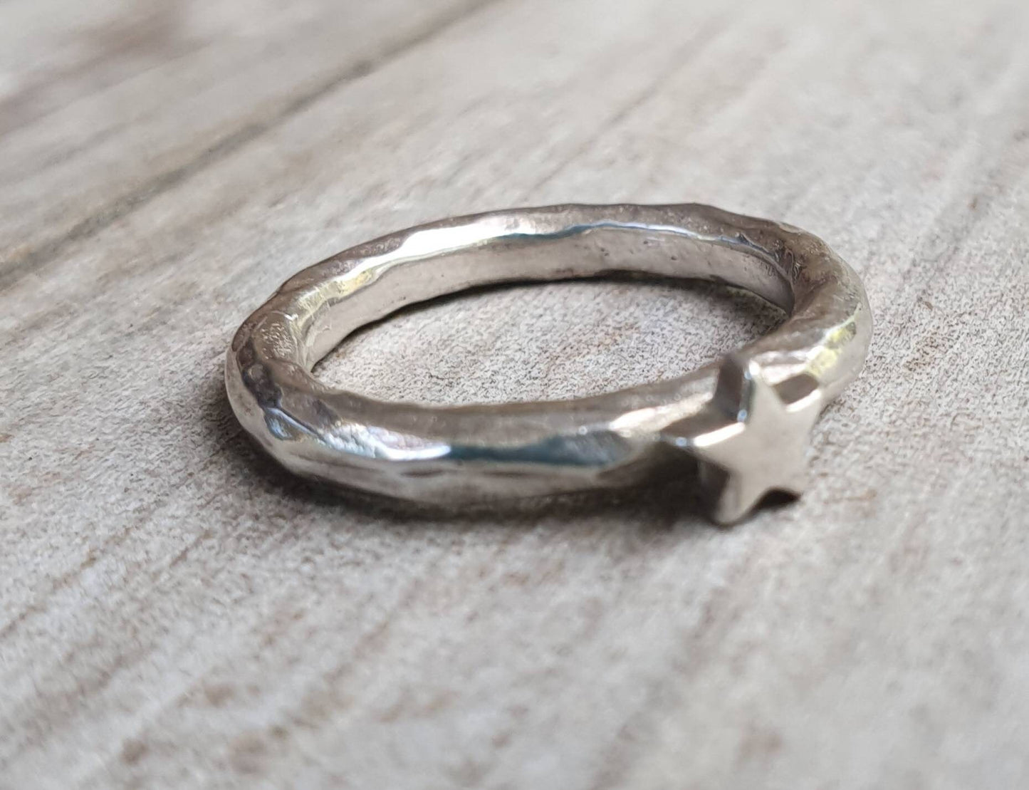 Star ring,92 sterling silver,stacker band,3mm plain halo band or hammered rustic,handmade,boho,goddess,round wedding ,thick silver ring,