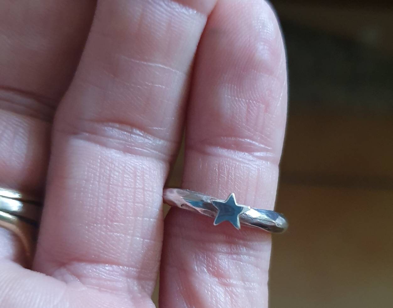 Star ring,92 sterling silver,stacker band,3mm plain halo band or hammered rustic,handmade,boho,goddess,round wedding ,thick silver ring,