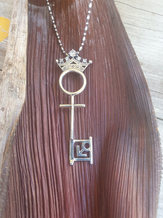 Crown key pendant,vintage,1990s,sterling silver,cubic zirconia, cz,pet of the month,key of life pendant