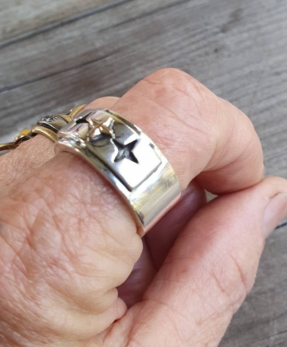 Gold star ring,two tone ring,10k gold and sterling silver,chunky,even cross, wedding,oxidized,Christian,