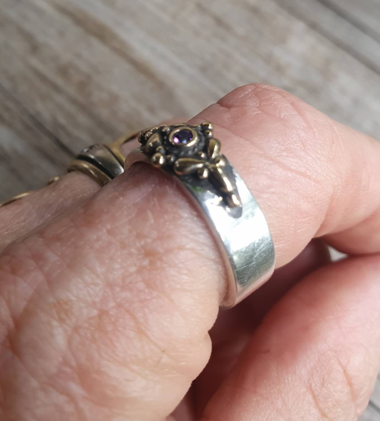 Gold and silver ring,9k gold & 925 sterling silver,two tone band,cz, filegree ornate top on silver band