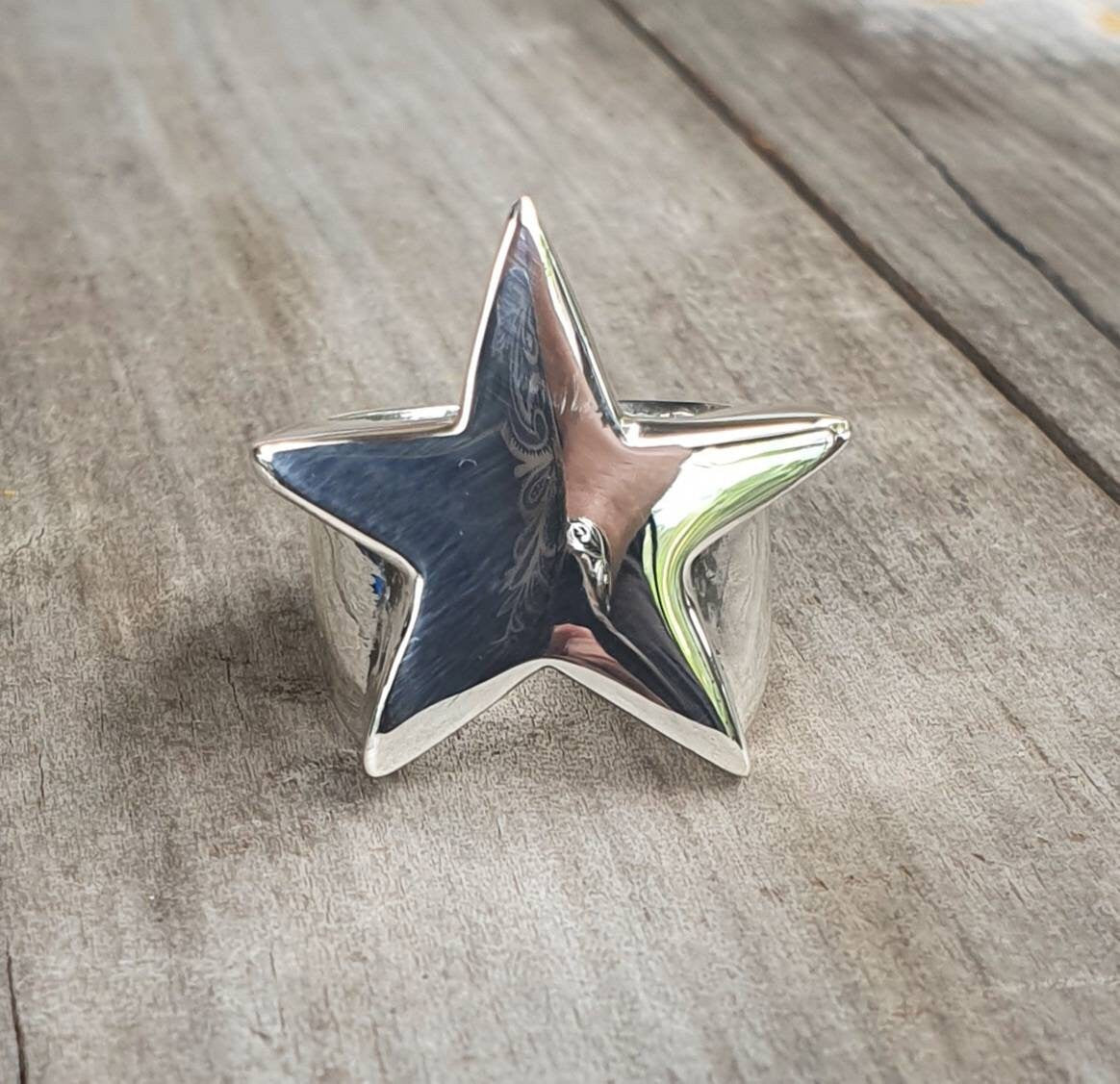 Large star ring,925 Sterling silver,flat solid,five pointed star,chunky ring,unisex,boho,hipster,designer fashion,