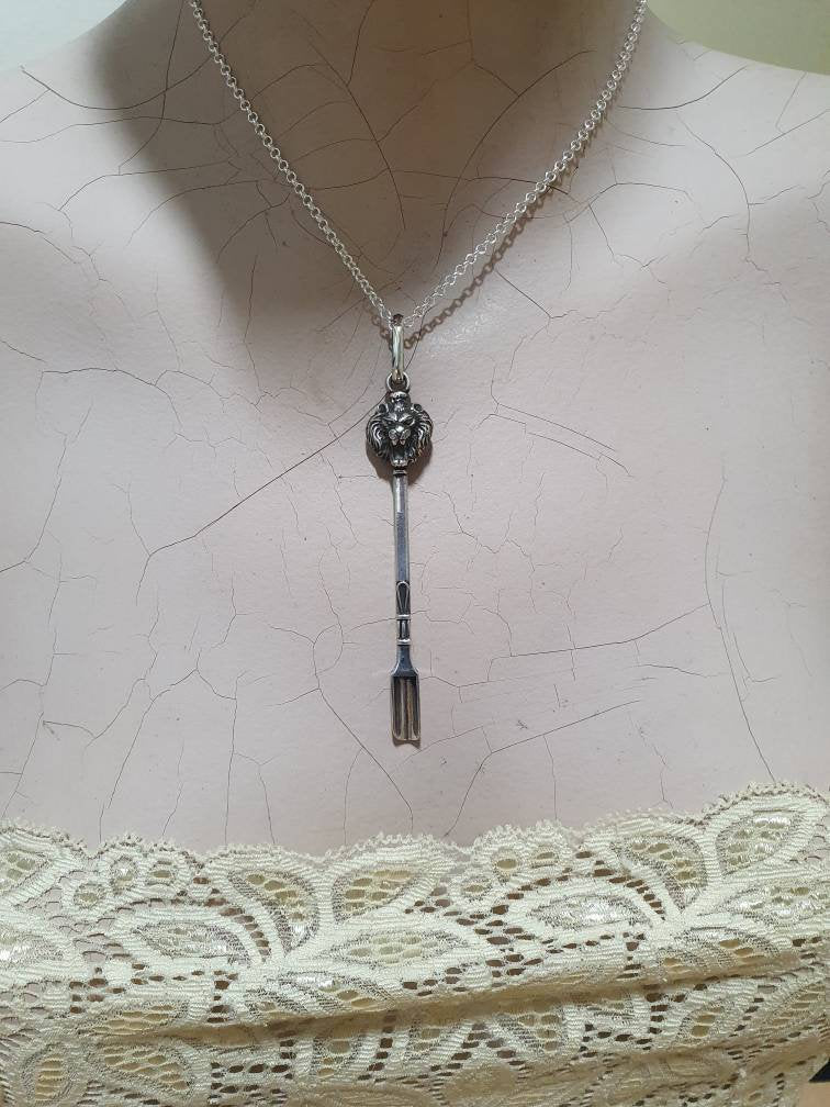 Lion head pendant,salt spoon,small spice sp oon,solid sterling silver, handmade  unique, collectors sp oon