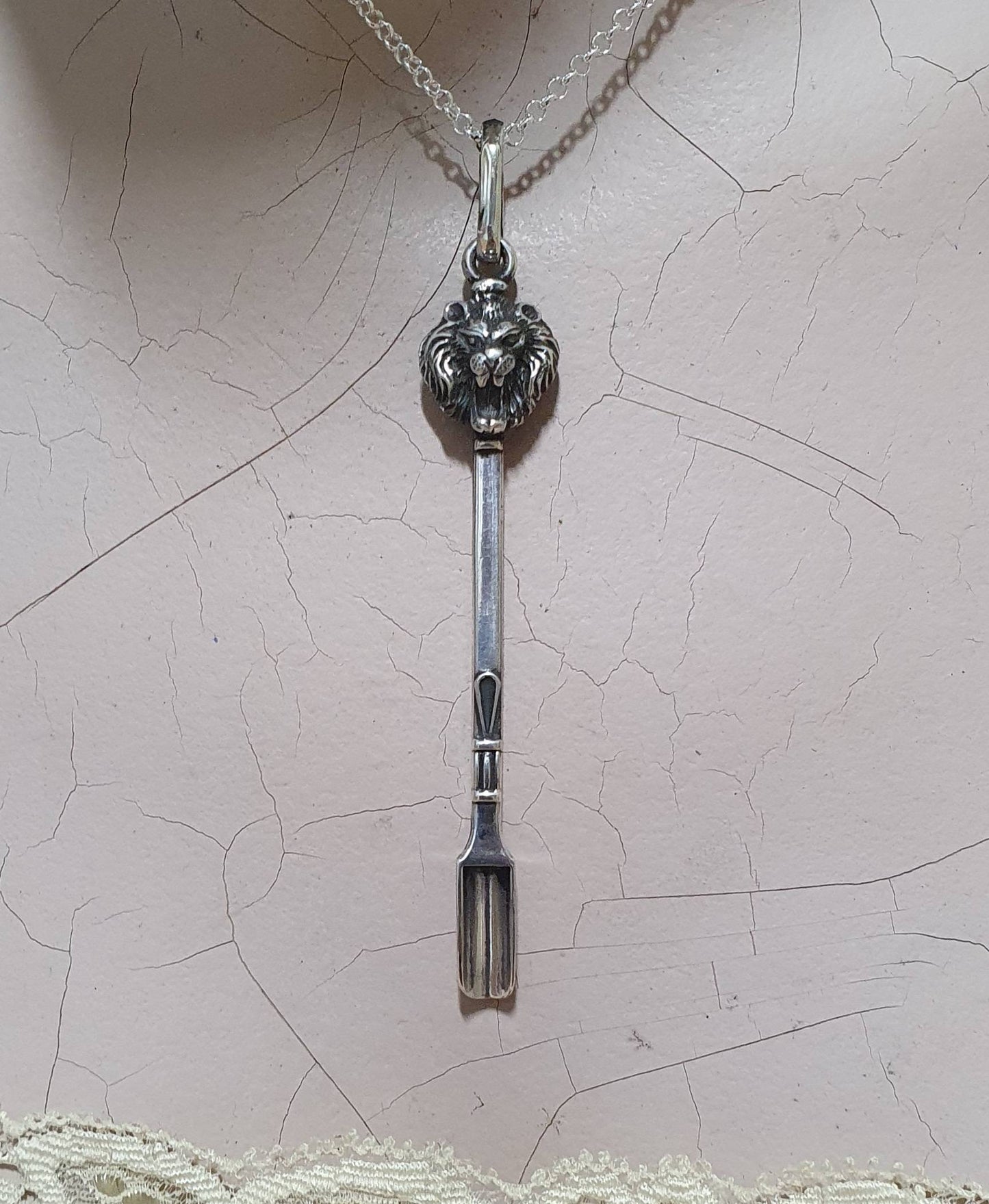 Lion head spoon pendant,925 sterling silver, spoon key ring,mapacho,ceremony,snuff spoon,handmade  unique, collectors,