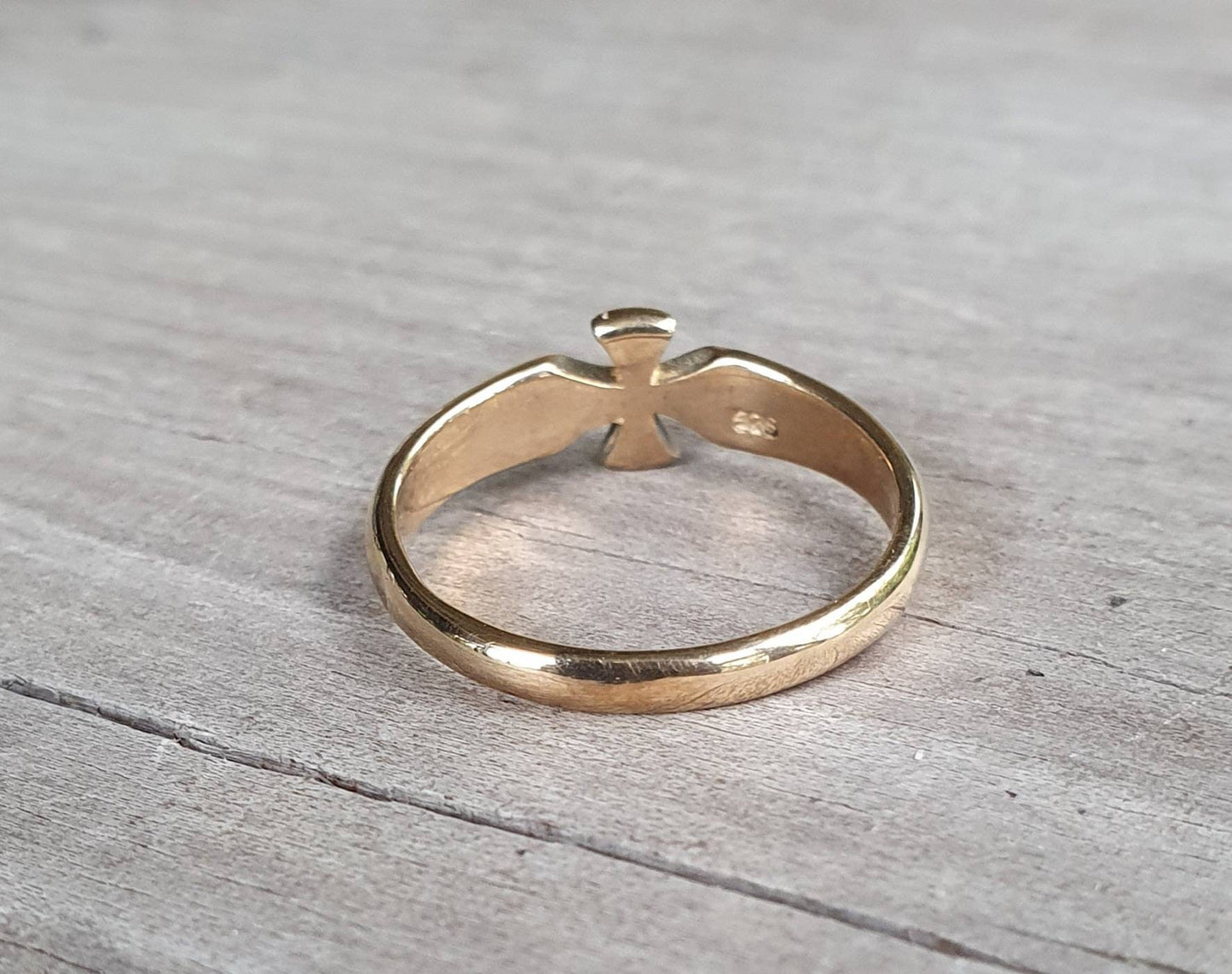 Small gold cross ring,9k,solid 9ct gold(not plated),pinkie ring,mini cross,even sided cross, steampunk,gothic,knights templarl