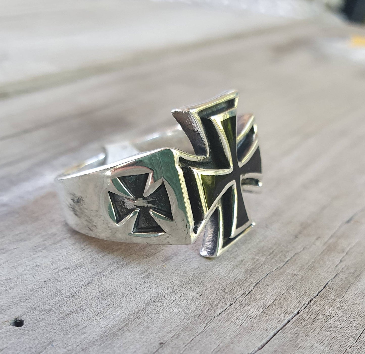 Solid cross ring,sterling silver 925,black enameled,size 12.5 cross,chopper, even cross,solid back ring ,gothic,Celtic cross,knights templar