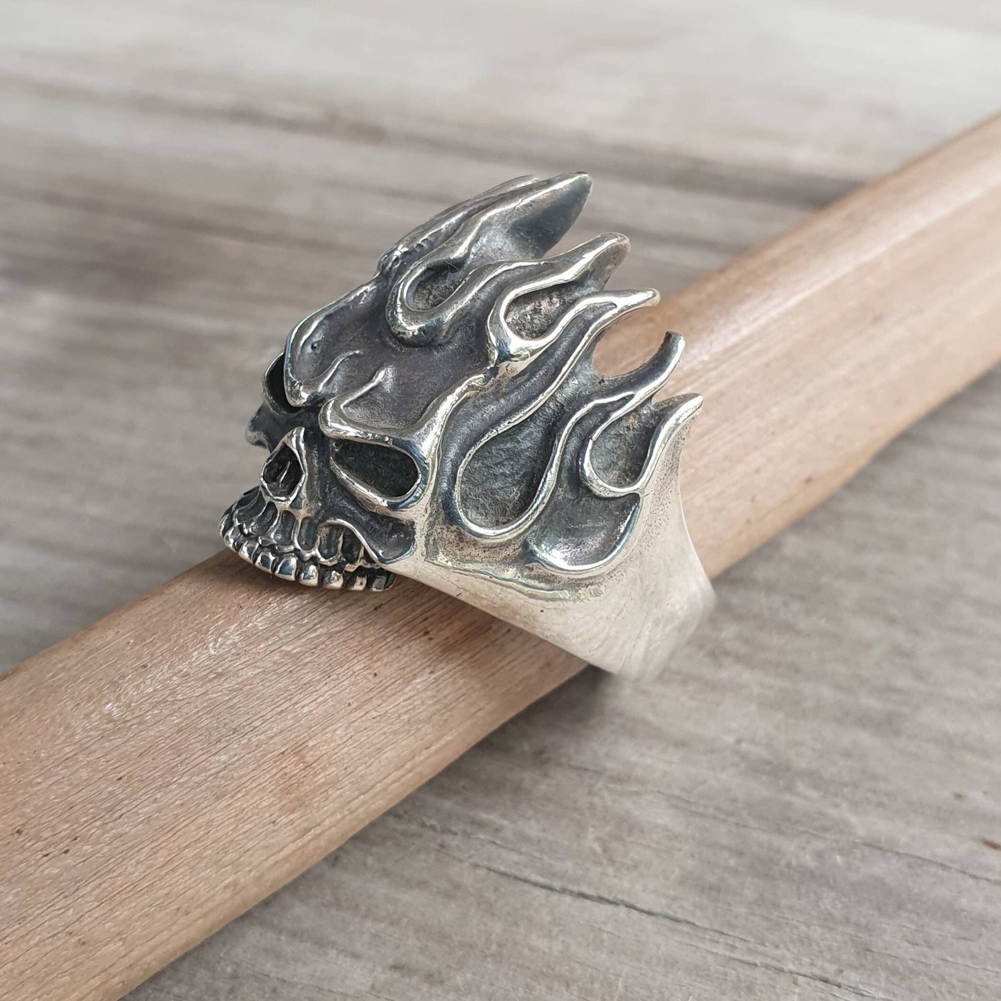 Skull ring,sterling silver,flames,roth style flames,steampunk, gothic, punk, sterling silver,hand made,flat skull,