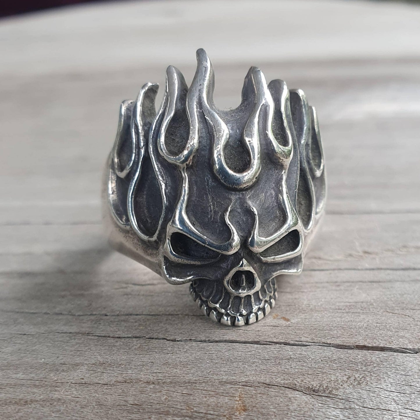 Skull ring,sterling silver,flames,roth style flames,steampunk, gothic, punk, sterling silver,hand made,flat skull,