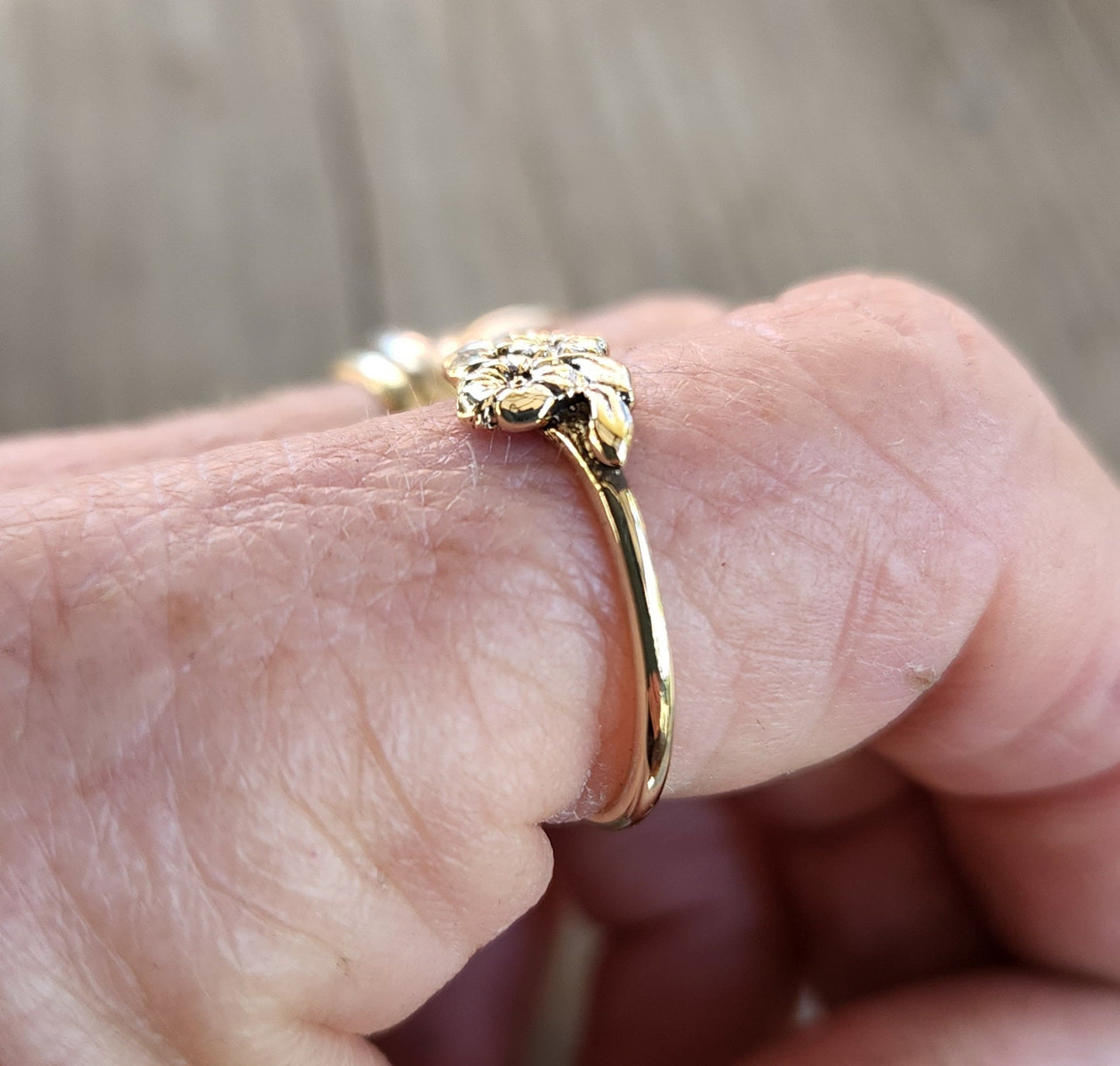 Gold Flower ring,9k dainty,petite ring,pinkie ring,boho,shabby shic,