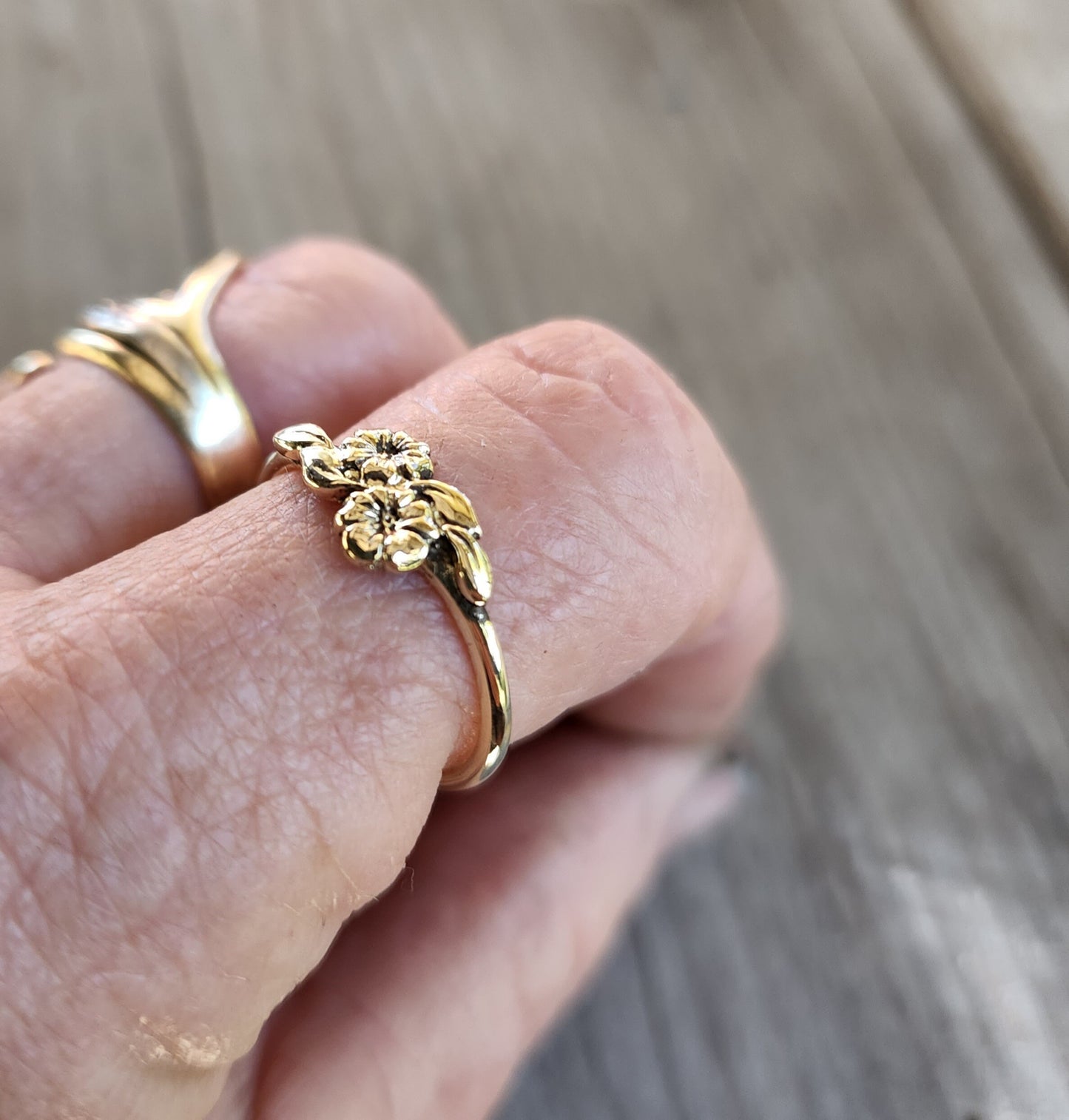 Gold Flower ring,9k dainty,petite ring,pinkie ring,boho,shabby shic,