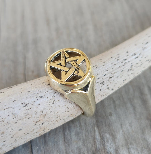 Gold Pentagram ring,9ct,9k gold,star,occult,wiccan,witch,wizard,magic,binding,druid,boho,goth,handmade,