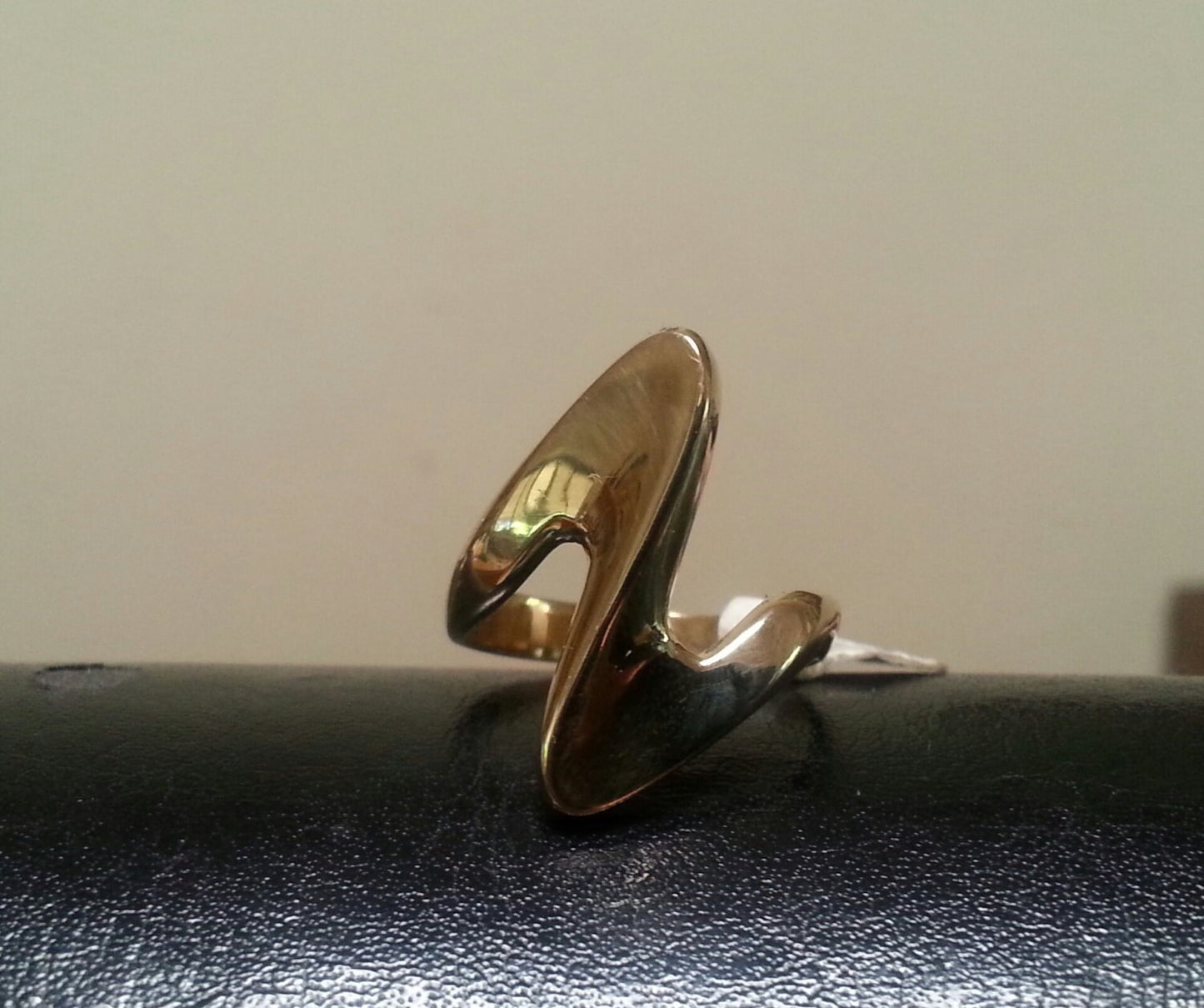 9k gold long ring,handmade,solid 9ct gold,smooth swirl,boho,deco,bespoke,art nouveau,retro gold ring,chunky gold ring,goddess