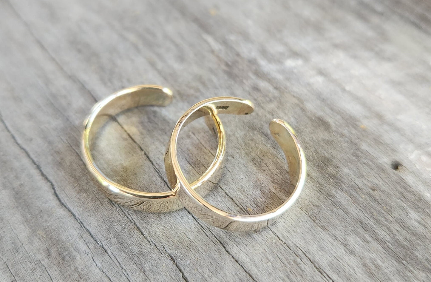 9k plain gold band,adjustable toe ring,pinkie ring,solid 9ct gold not plated. band boho pinkie ring