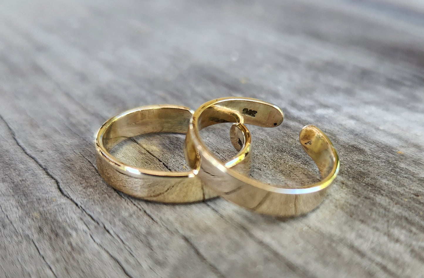 9k plain gold band,adjustable toe ring,pinkie ring,solid 9ct gold not plated. band boho pinkie ring