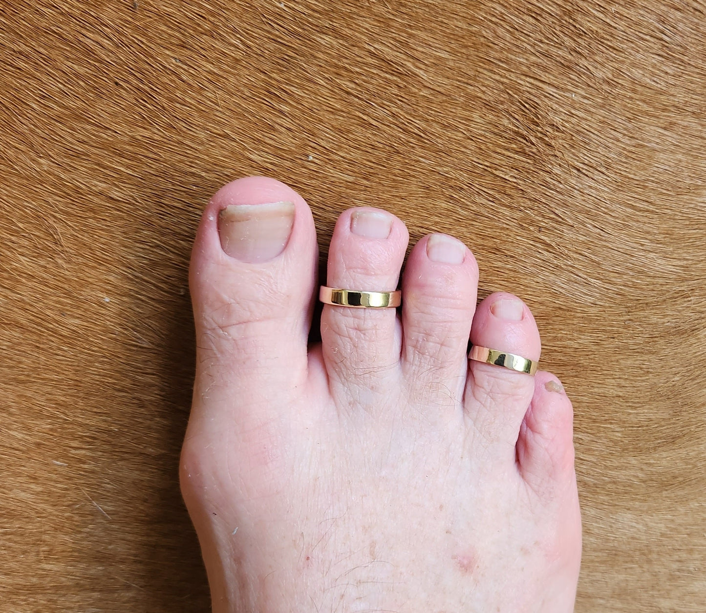 9k plain gold band,adjustable toe ring,pinkie ring,solid 9ct gold not plated. band boho pinkie ring