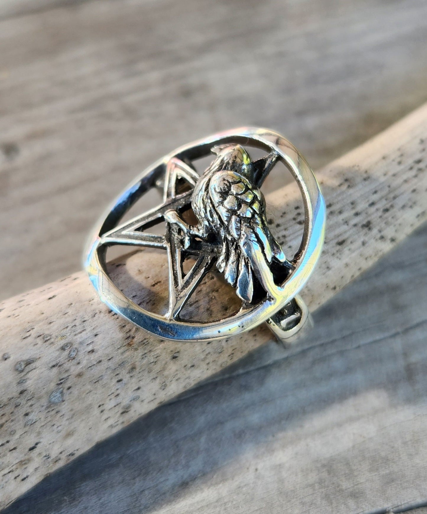 Raven Pentagram ring,sterling silver,crow,occult,wiccan,witch,wizard,magic,binding,druid,boho,goth,handmade,