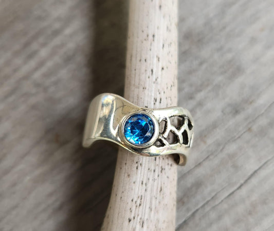 Wide silver cz ring,solid sterling silver, blue cubic zirconia,industrial 8mm curved band,wedding dress ring
