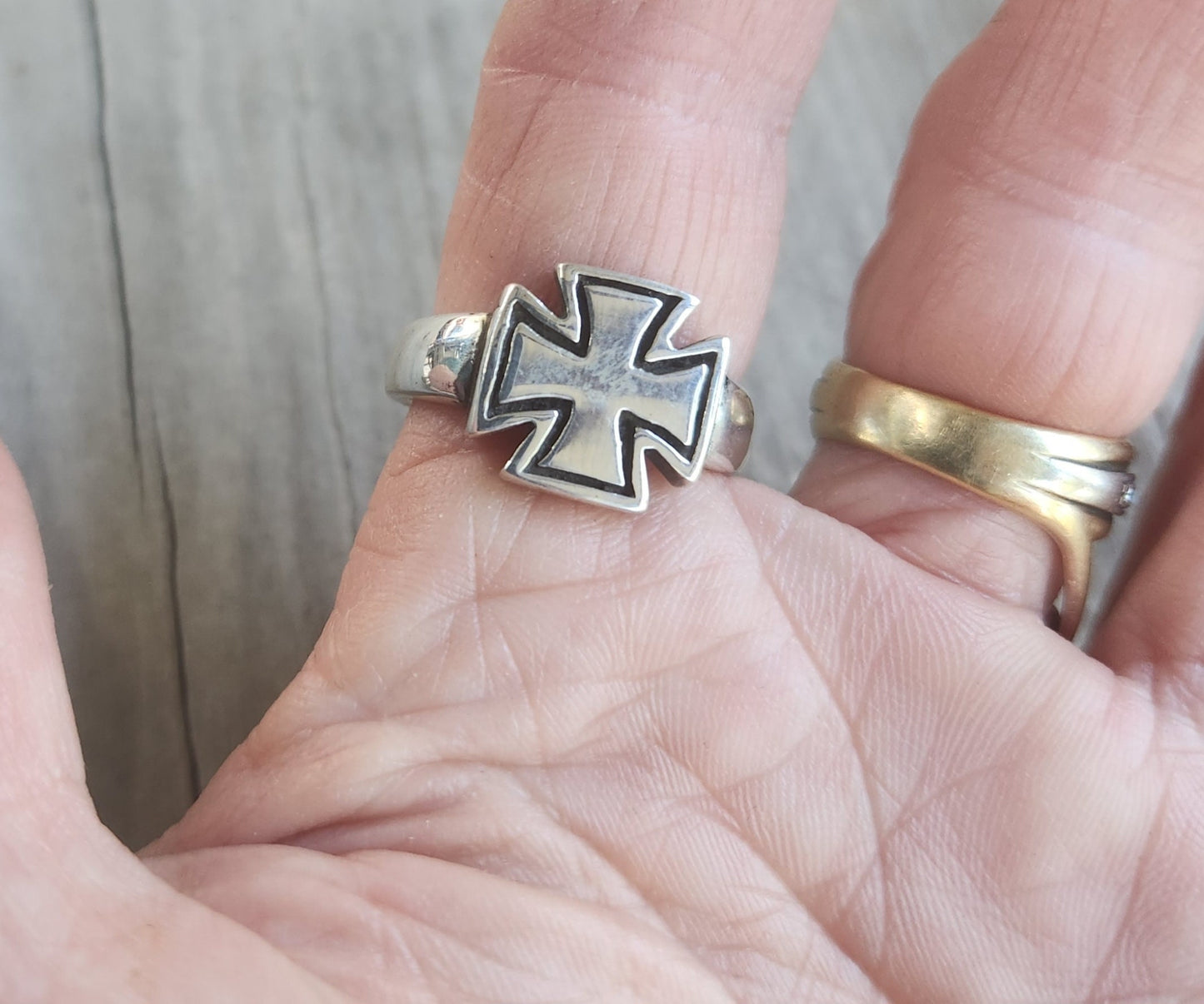Small cross ring,sterling silver,chopper, even cross,solid chunky ring,Hetfield tribute, steampunk,gothic, Celtic cross, ,knights templar