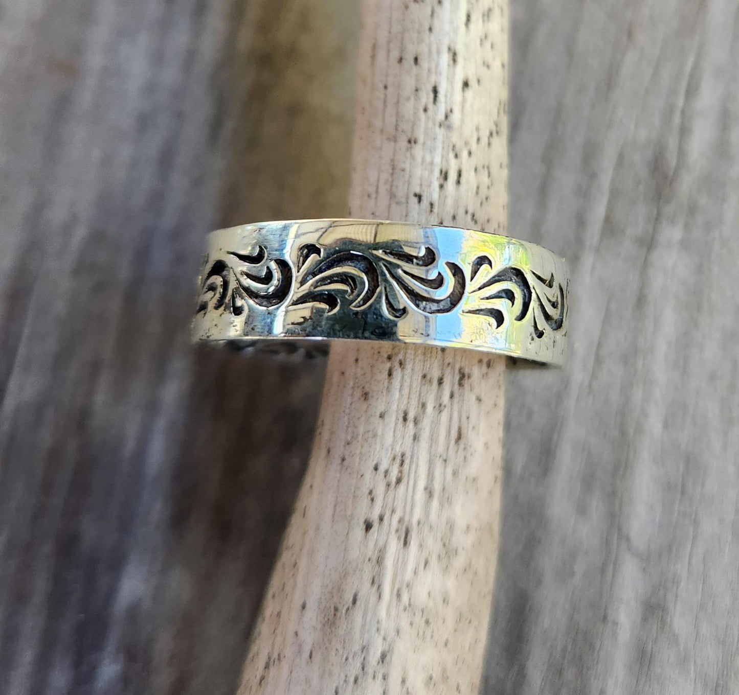 Swirl patterned band,chunky,sterling silver,handmade,scroll,Victorian pattern ring,silver wedding ring,solid band