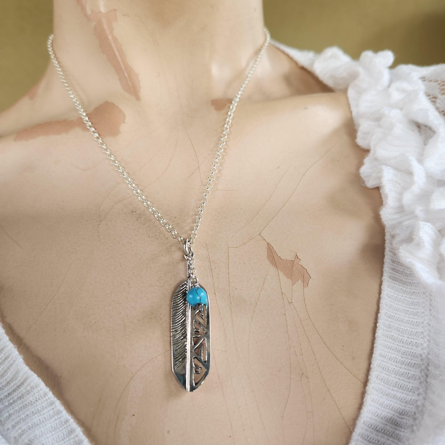 feather turquoise pendant,925 sterling silver,eagle,indian,gypsy,hippy,boho,aztec.