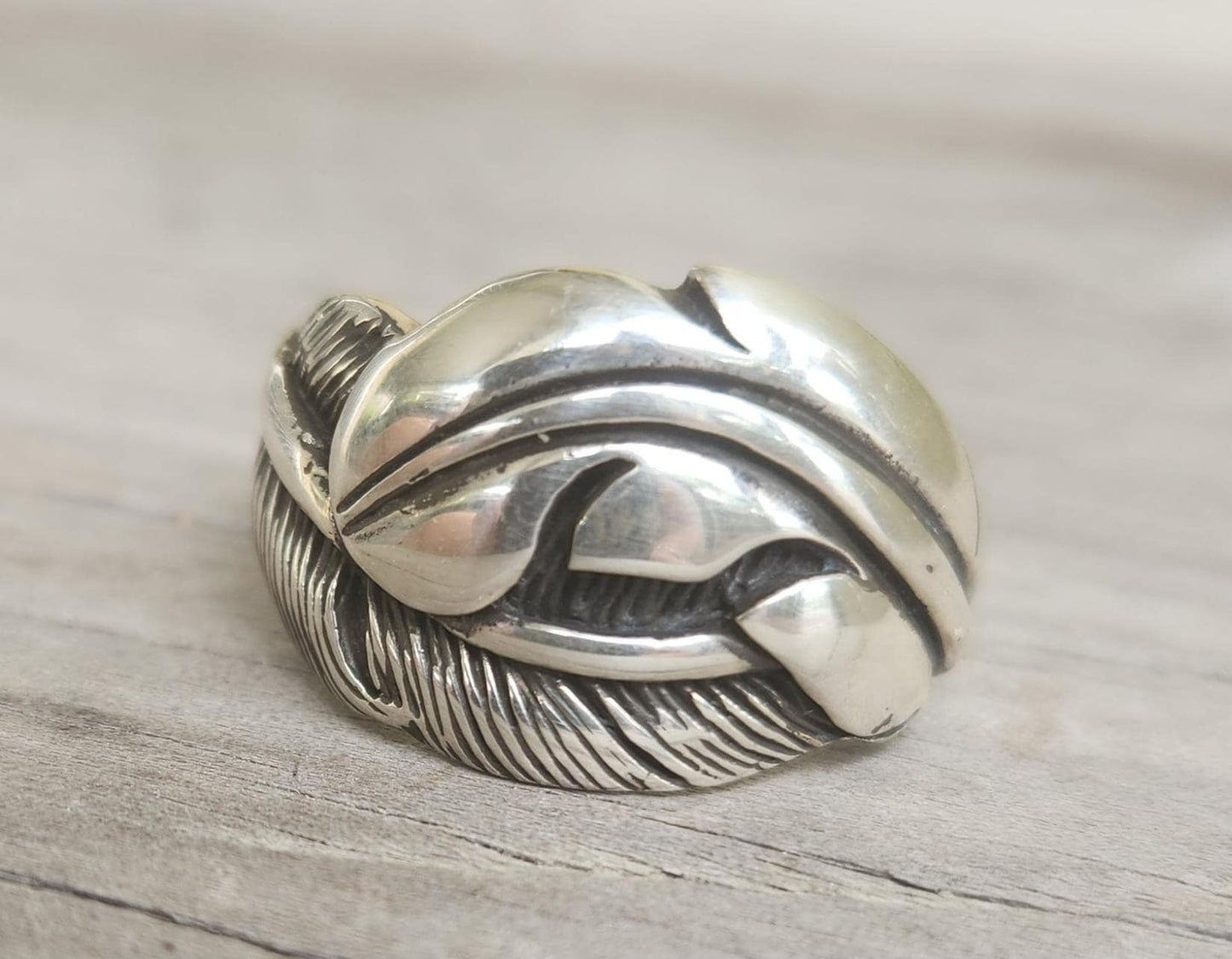 feather ring,925 solid sterling silver, chunky  handmade unisex ring,eagle feather,indian,mans ring boho,shic,gypsy,hippy,unisex,