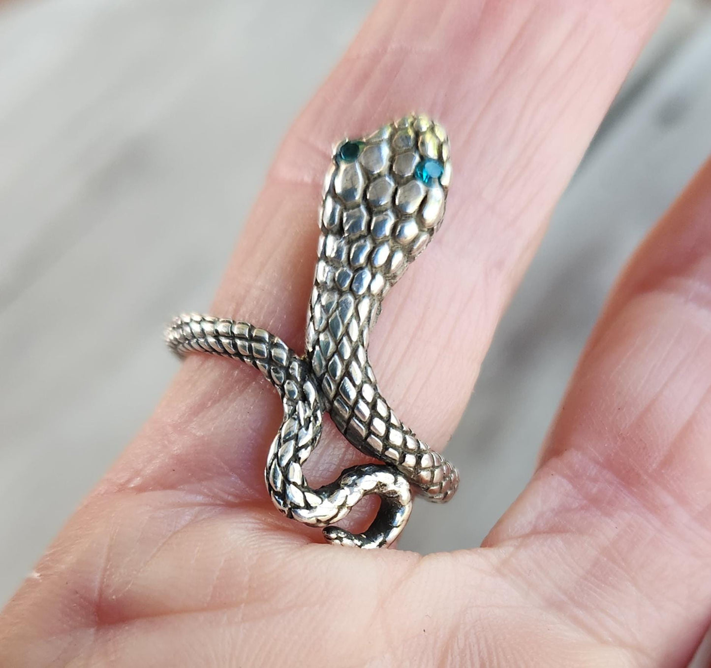 Snake ring,925 sterling silver,wrap around serpant ring,crystal eyes,snake ring,gothic,punk,grunge,thumb ring,handmade,boho,gypsy,