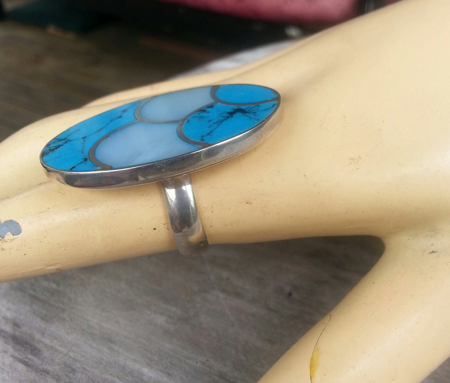 Large oval ring,925 sterling silver,inlay turquoise and mother of pearl,boho, goddess ring,new age,shell ring,mosaic,chunky ring,gypsy,