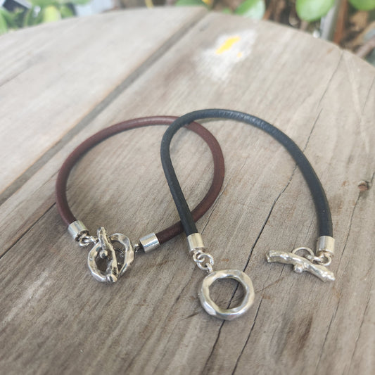 Silver and leather bracelet,925 sterling silver,silver fob bracelet