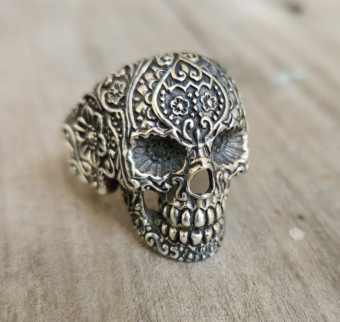 sugar skull,925 sterling silver,day of the dead, skull,steampunk,gothic, punk,large skull ,long silver ring,handmade,