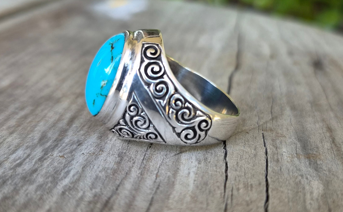 Turquoise ring,large mans ring,925 sterling silver,wedding dress scroll,maori koru,pattern