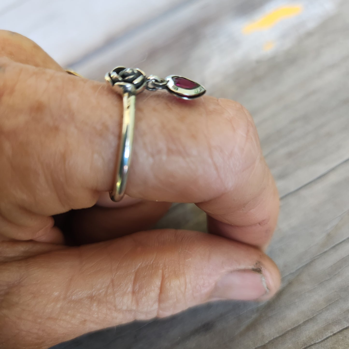 rose heart dangling ring,925 sterling silver,cz,2mm halo mixed metal ring,thin stacker ring,