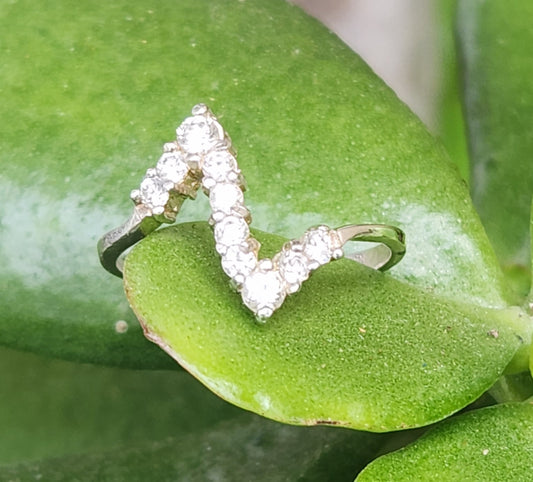 Small Cz ring,925 sterling silver, dainty pinkie ,Cubic zirconia ,handmade, ring,goddess,boho