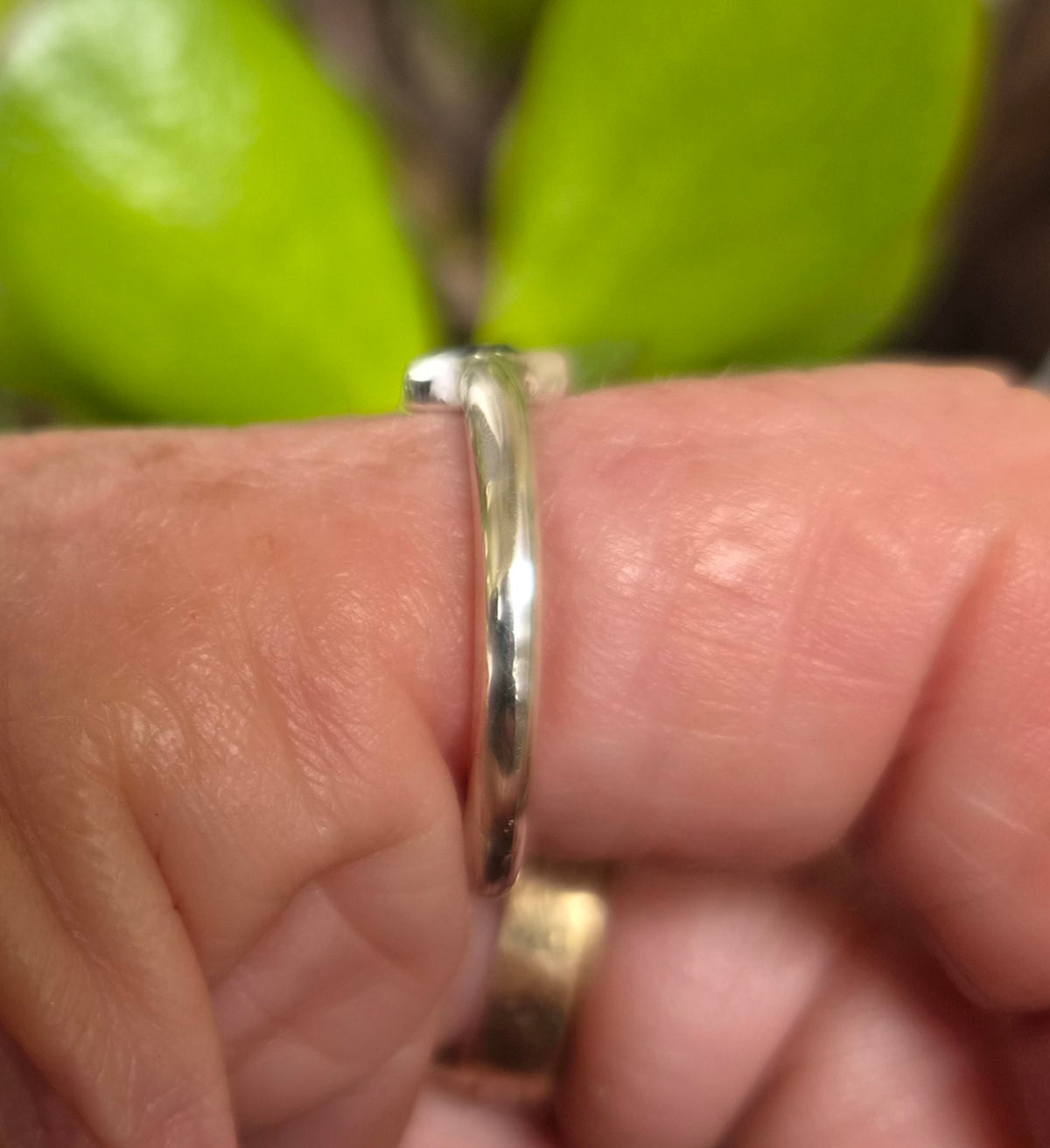 Star cz ring,925 sterling silver,2.5 mm halo band