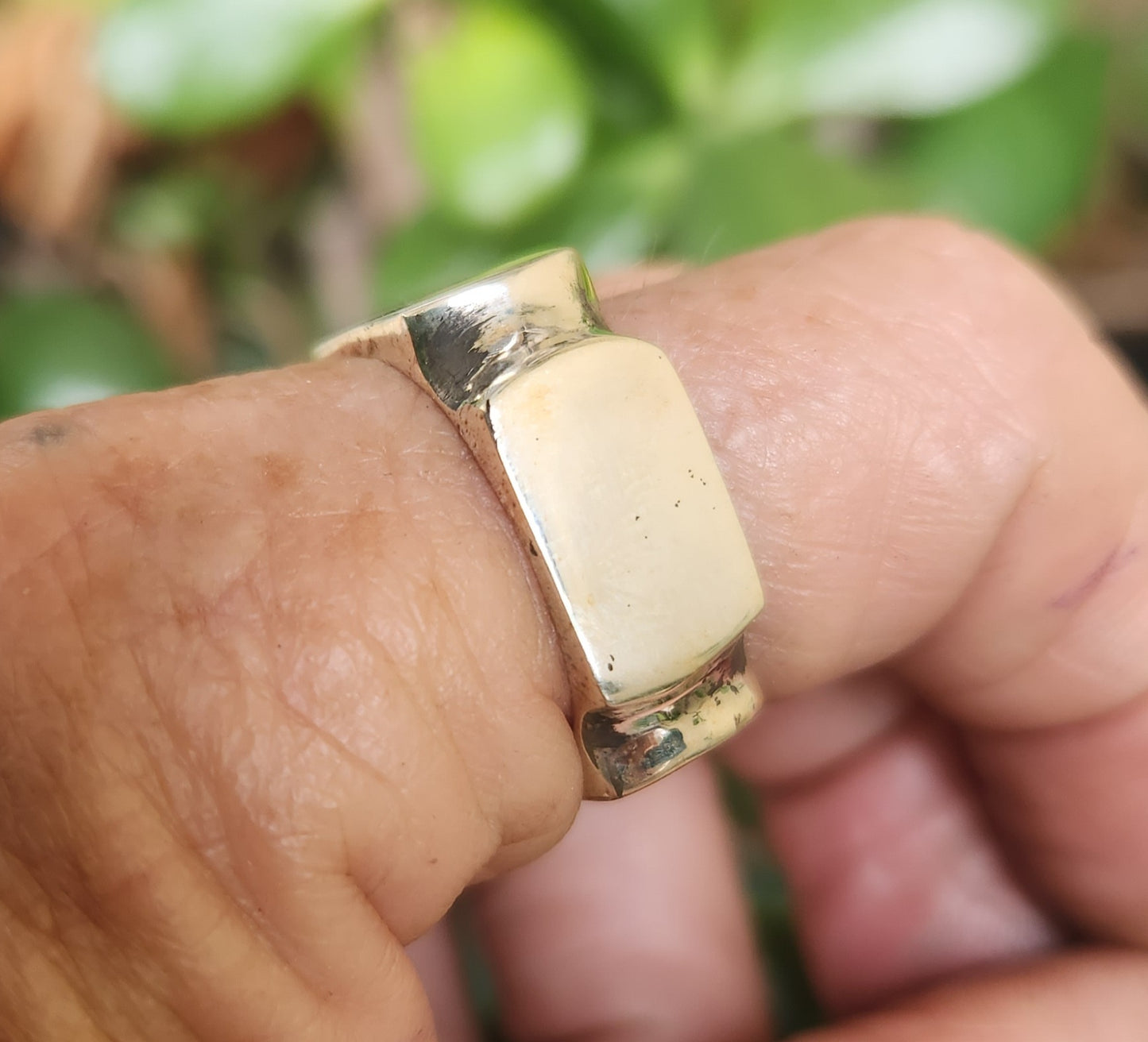 Silver square Signet ring,sterliing silver, 9mm wide,handmade,boho,college ring,blank ring,unisex