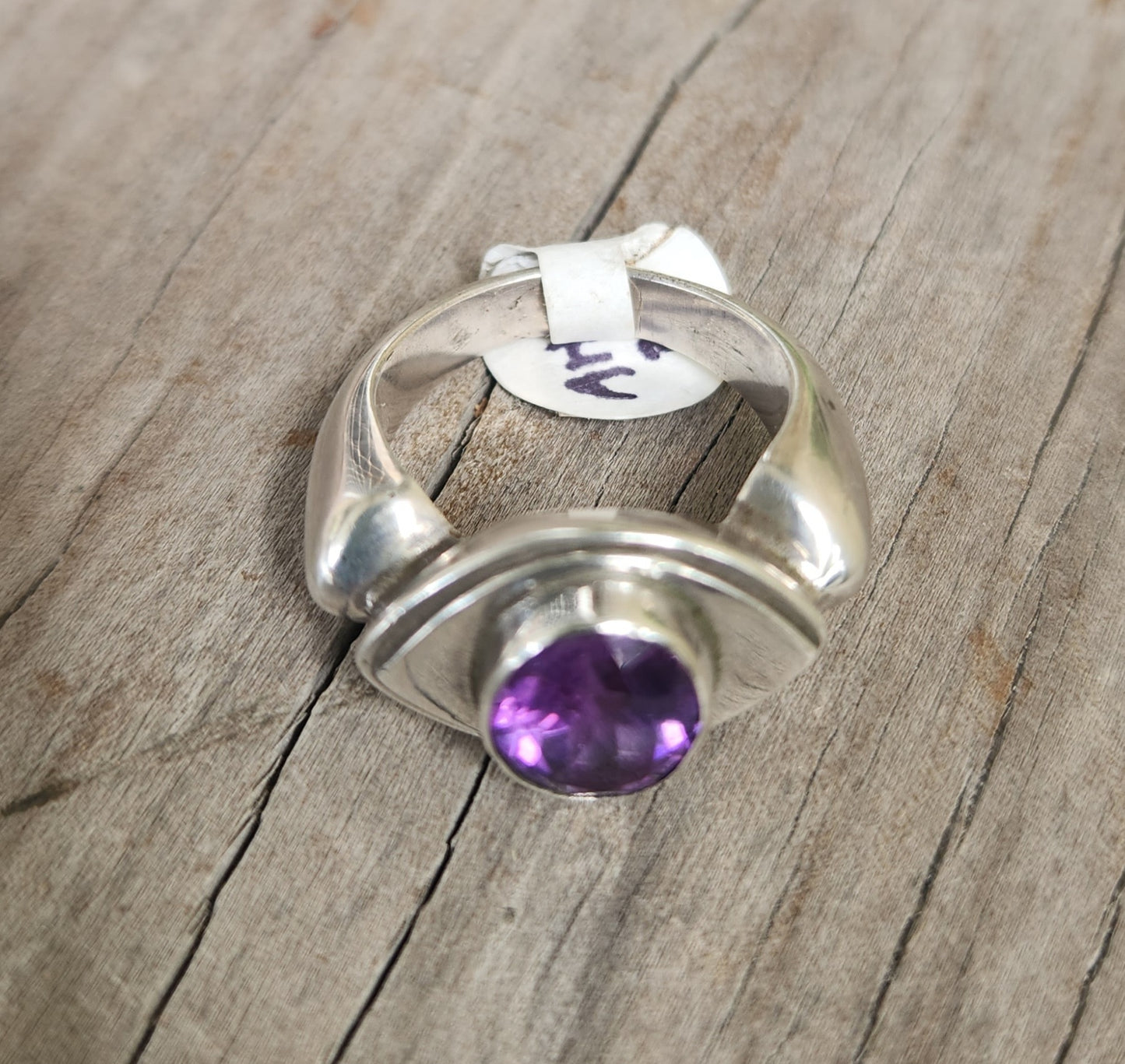 Amethyst ring,925 sterling silver,chunky eye shaped design.simple and modern,handmade, ring,goddess,boho