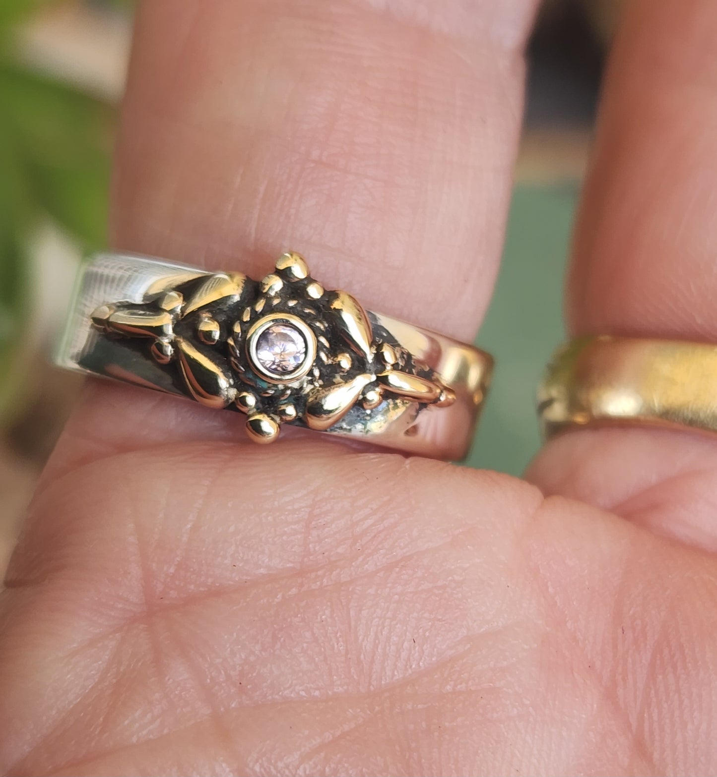 Gold and silver ring,9k gold & 925 sterling silver,two tone band,cz, filegree ornate top on silver band