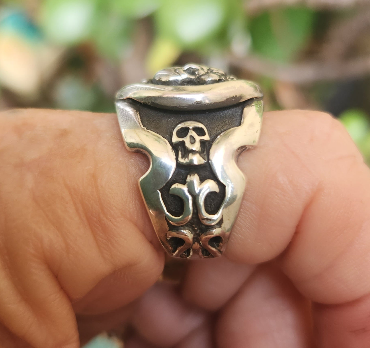 skull ring, 925 sterling silver,steampunk, gothic, punk,multi skull,pirate,hipster,handmade,grunge,mens fashion,chunky ring,reaper,biker
