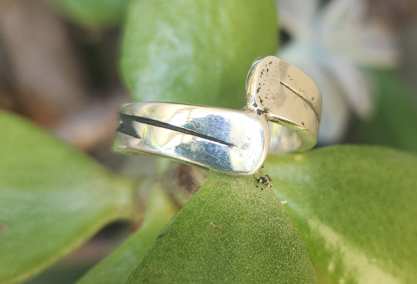 Lightening bolt ring,925 sterling silver,solid cross over band,handmade