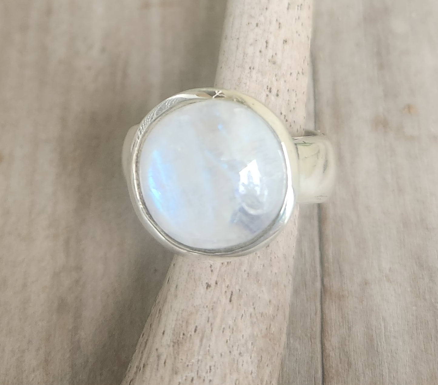 Green onyx ring,sterling silver,chunky ring,boho, large gemstone ring,handmade,cubic zirconia ring,modern