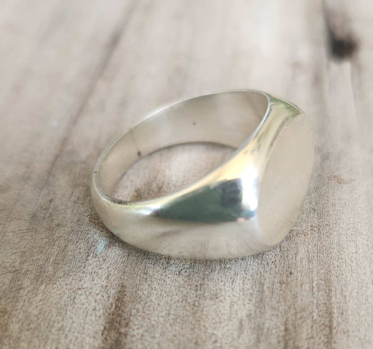 Signet ring,oval top, ring,solid signet,sterling silver,chunky,handmade,boho,college ring,blank ring,plain silver signet,unisex