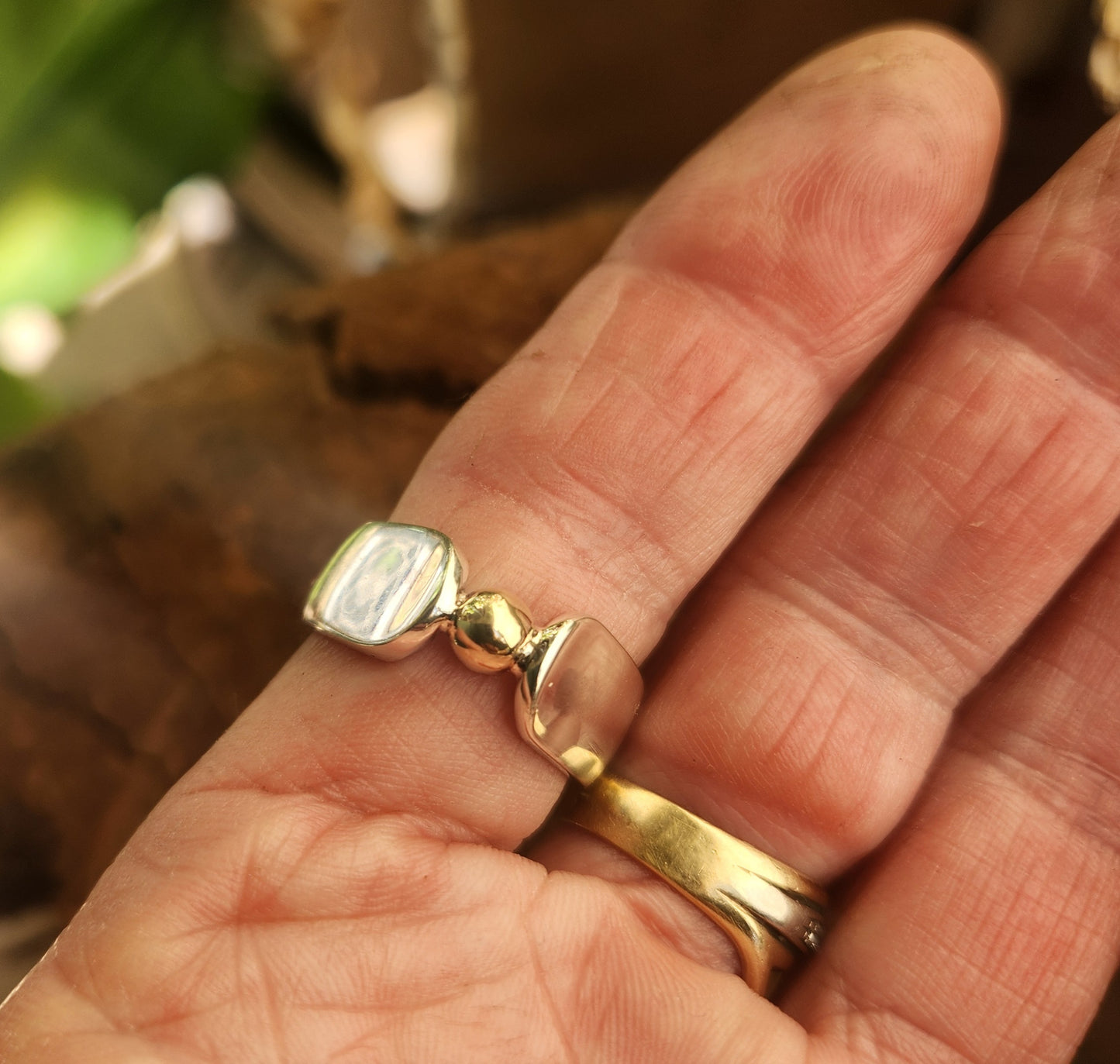 9k ball ring,925 sterling silver,two tone band,mixed metal band
